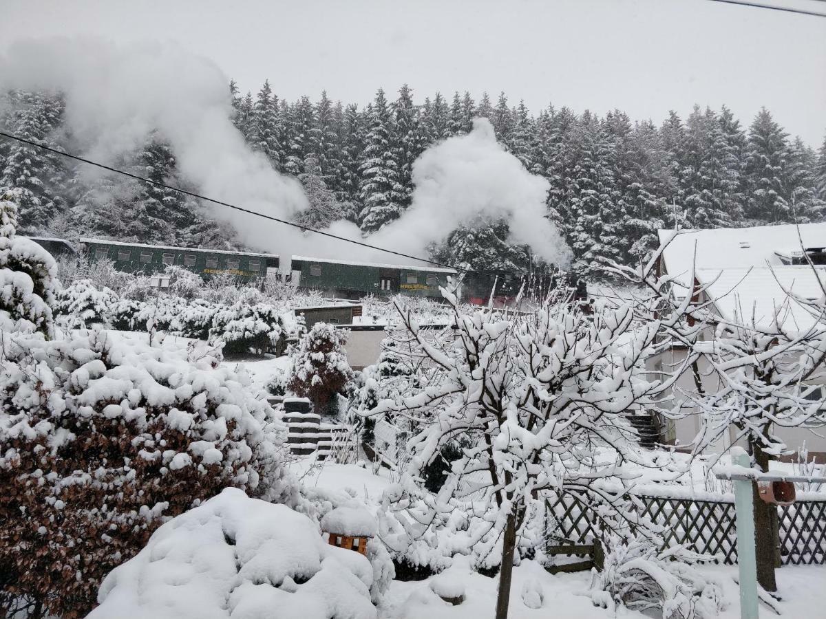 Ferienwohnung Bimmelbahn-Blick Neudorf  Dış mekan fotoğraf