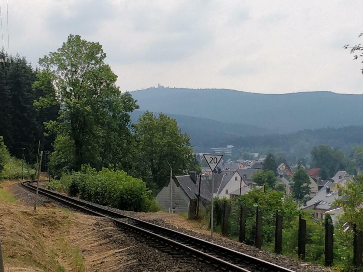 Ferienwohnung Bimmelbahn-Blick Neudorf  Dış mekan fotoğraf